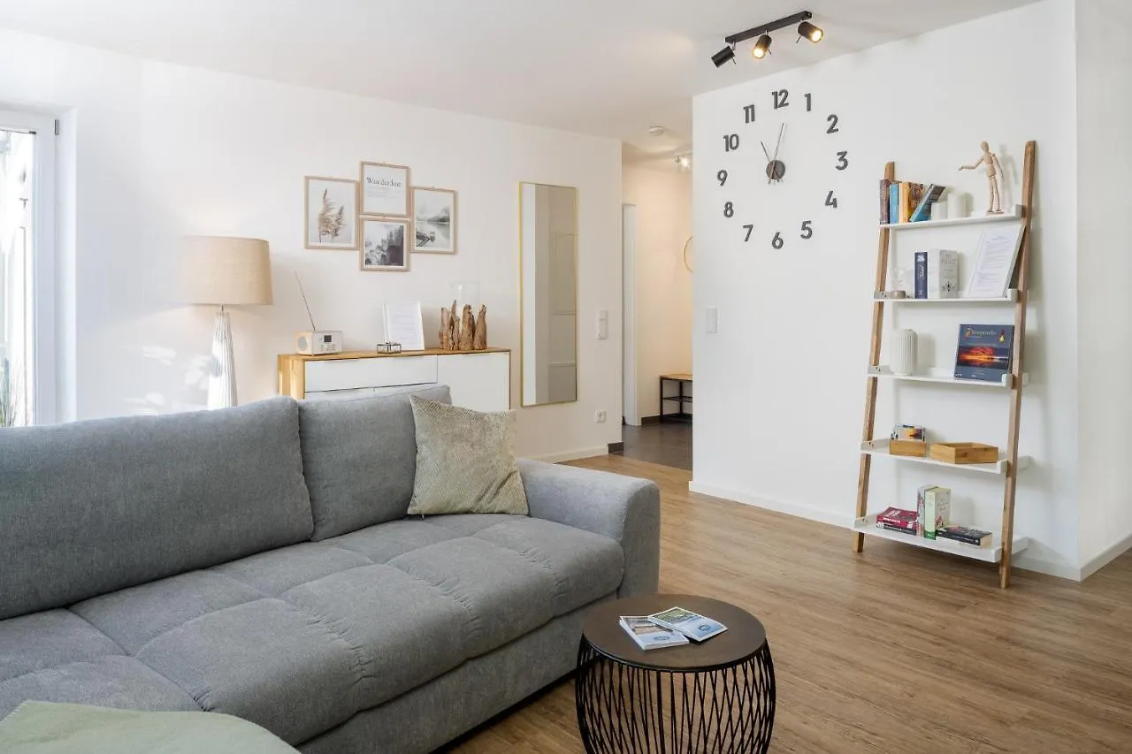 Fenjoy: Ferienapartment Mit Balkon / Zentral / Bbq Bernau am Chiemsee Germany